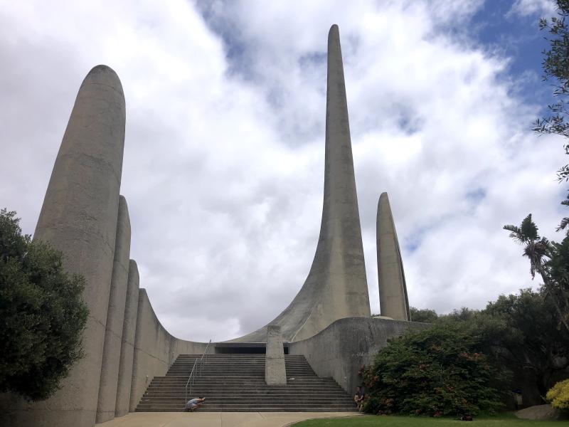 Figure 1: Weekend scene from the Afrikaans Language Monument (or &ldquo;Taalmonument&rdquo;, when you speak the lingo). Initially I thought about &lsquo;shopping out the photo-shooting couple, but I&rsquo;ve grown to like them now.